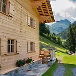 Berghaus Manuaf