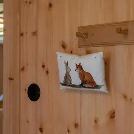 Berghaus Manuaf Alpesi faház *