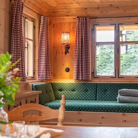 Chalet Berghaus Manuaf *