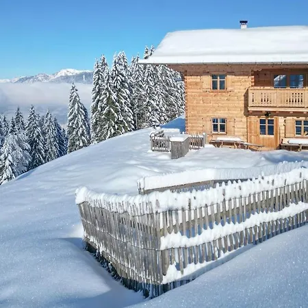 Berghaus Manuaf Alpesi faház Schruns