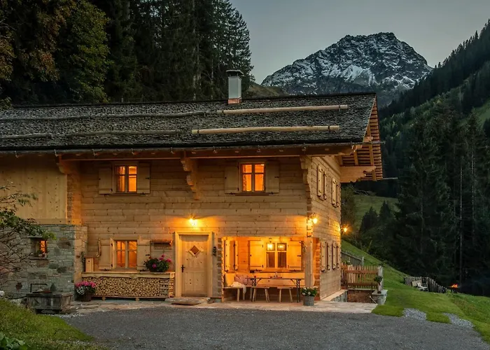 Berghaus Manuaf * טשאגונס