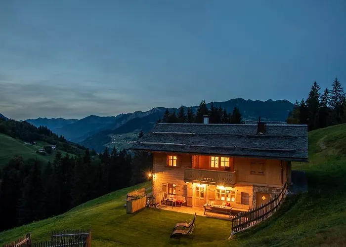 בקתה Berghaus Manuaf