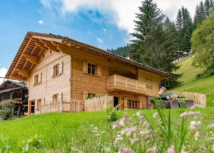 Berghaus Manuaf בקתה